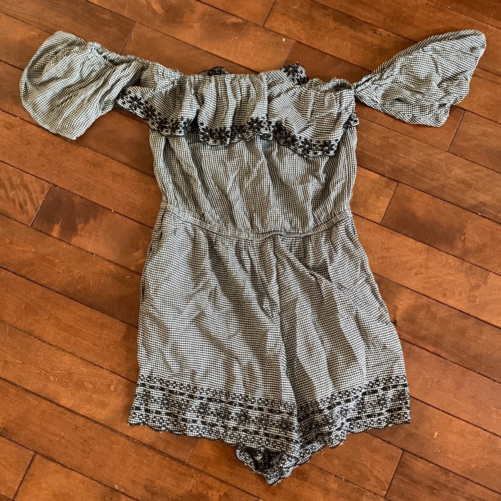 American Eagle Romper (never worn) - tag still on
